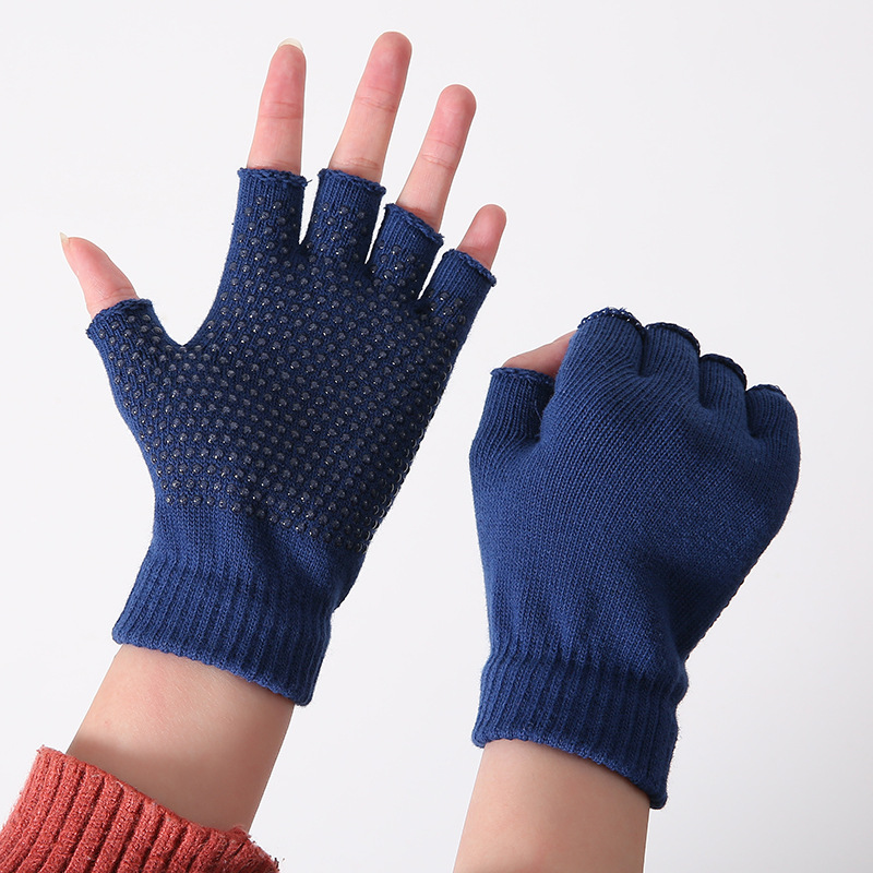 Women Weight Lifting Gloves (6)